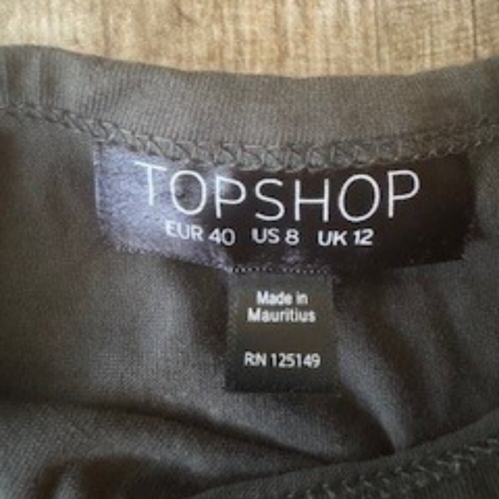 TopShop Crop Racer Back Tank - Picture 2 of 4